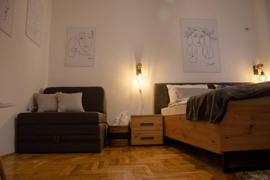 Studio 41 Novi Sad Esterno foto
