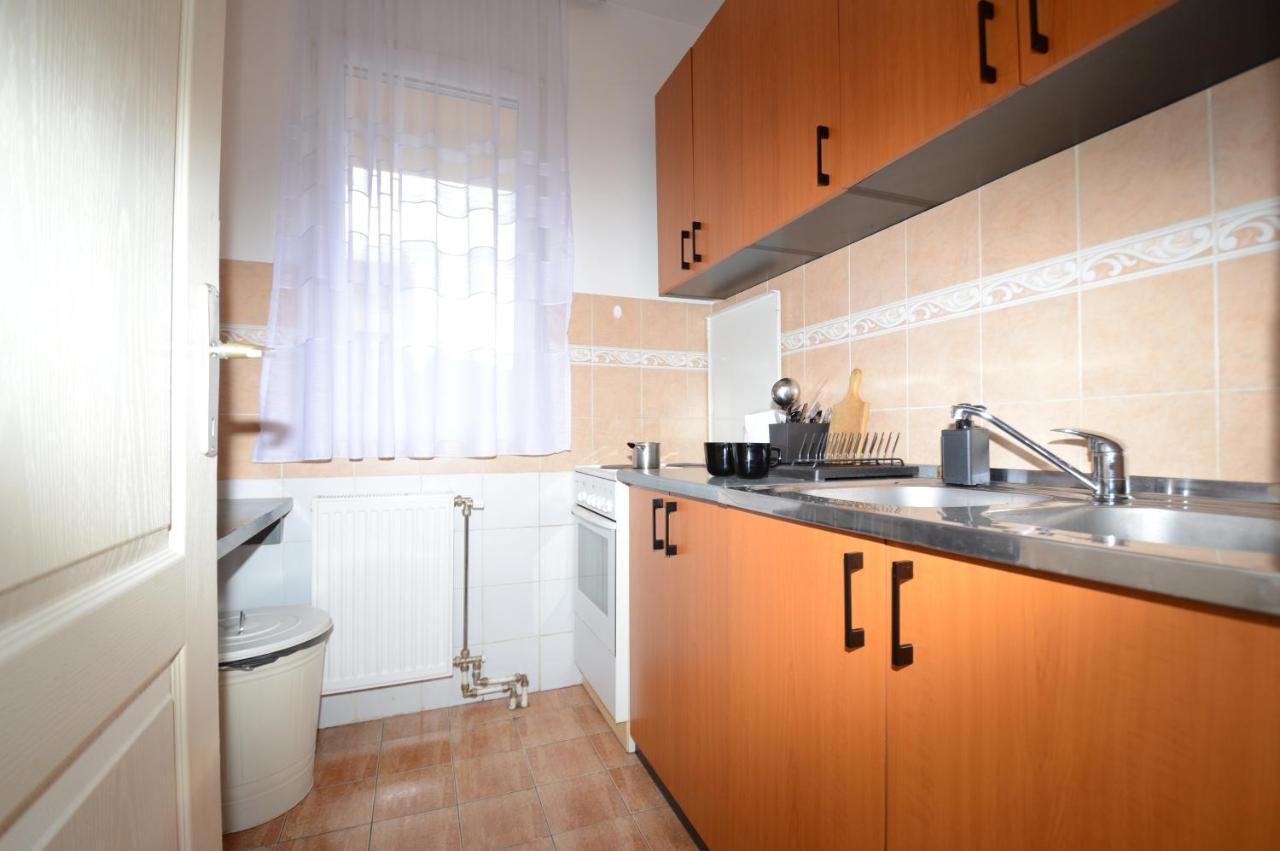Studio 41 Novi Sad Esterno foto